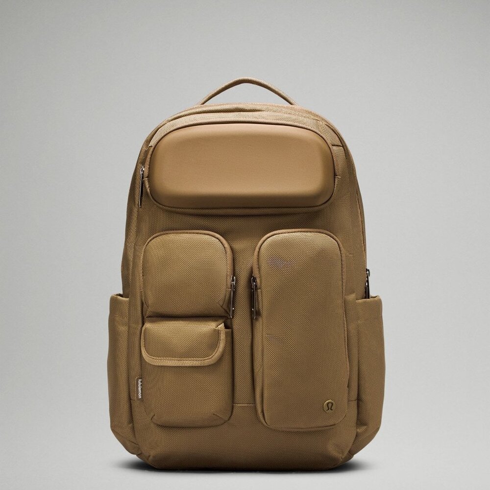 NWOT Lululemon Cruiser 23L backpack